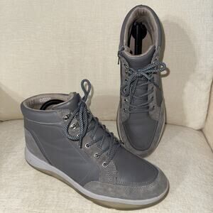 Vionic Whitley Water Repellent Gray Leather Zip Comfort Boot / Size 9.5 / EUC